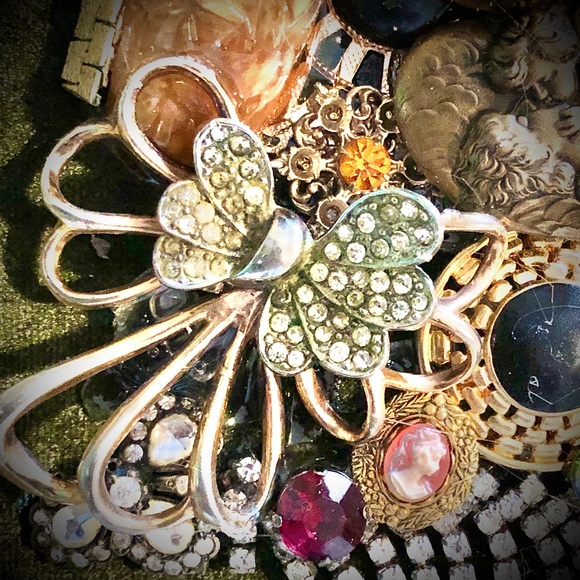 Vintage Jewelry Mosaic - Babushkas Dream - Picture 4 of 8